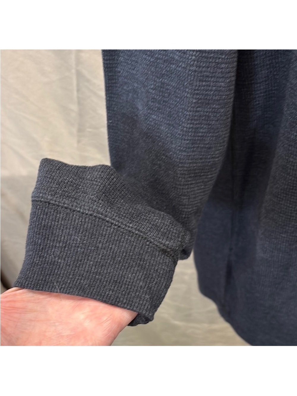 Eddie Bauer Black Crewneck Sweater - Picture 4 of 5